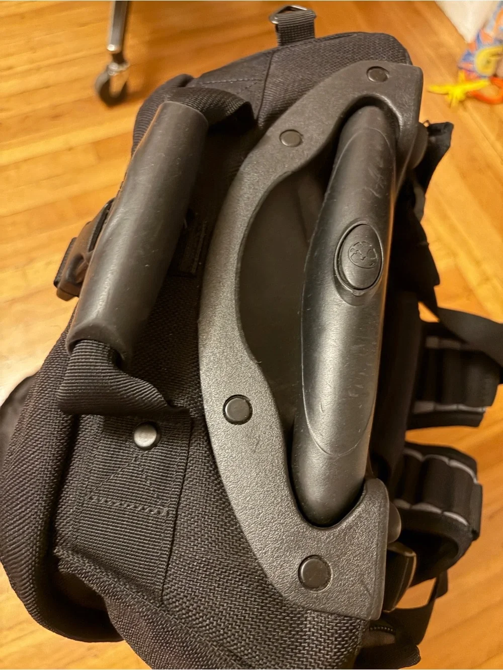 Eagle Creek Latitude Switchback convertible backpack rolling suitcase black EUC